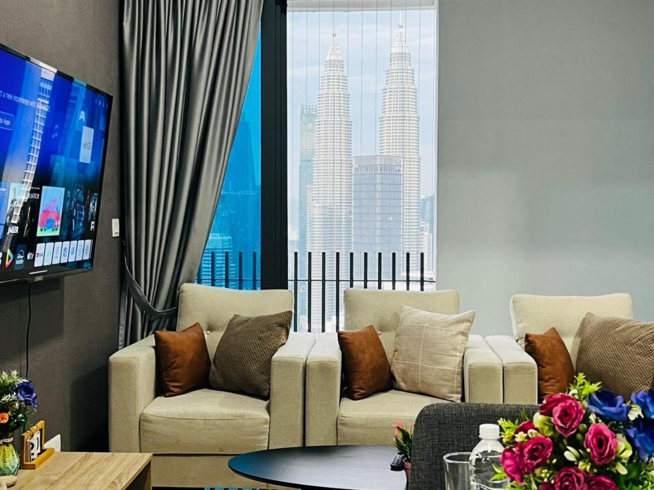 The Luxe Colony Klcc By Sky Pool Apartment Куала Лумпур Екстериор снимка
