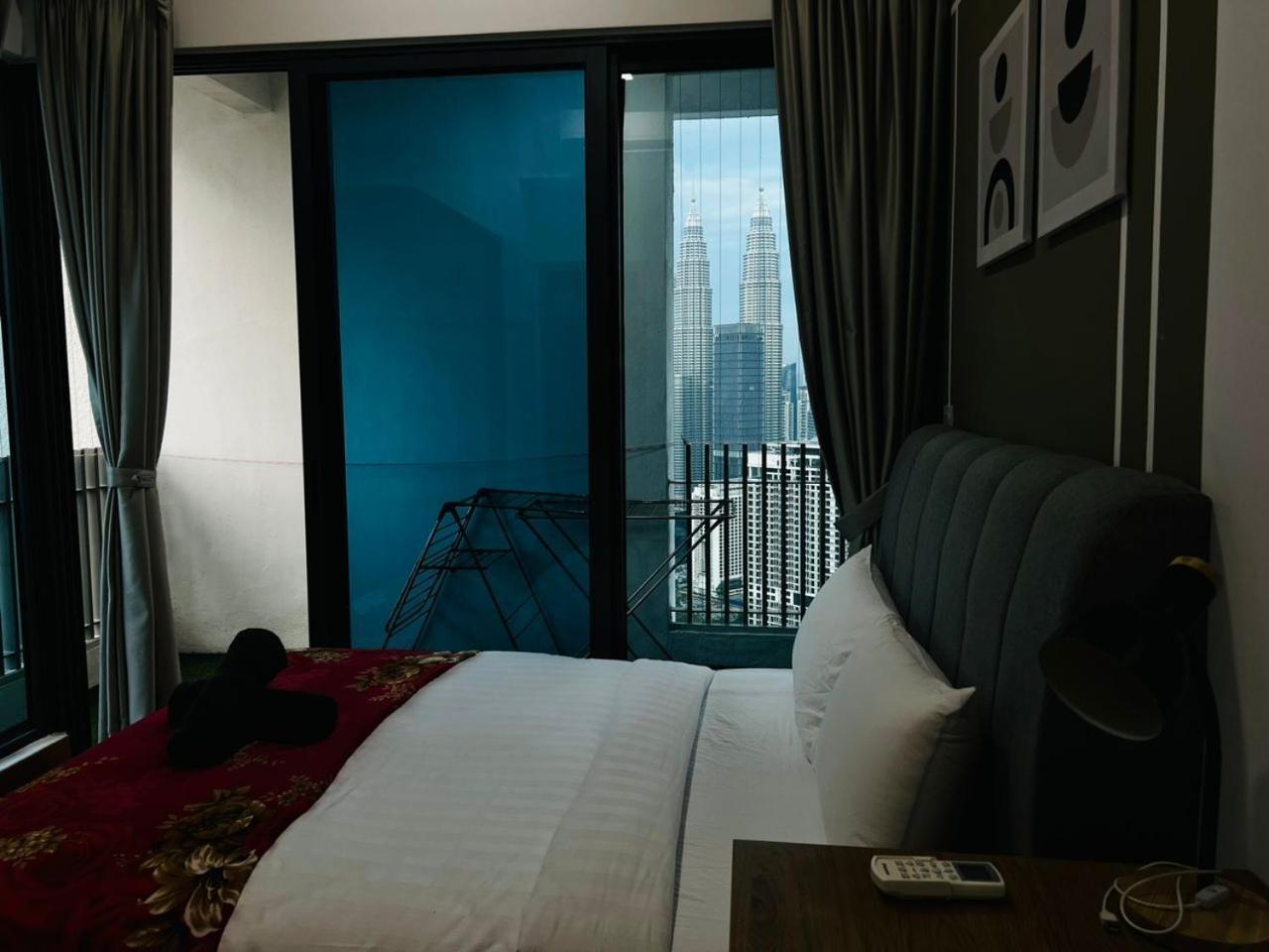 The Luxe Colony Klcc By Sky Pool Apartment Куала Лумпур Екстериор снимка