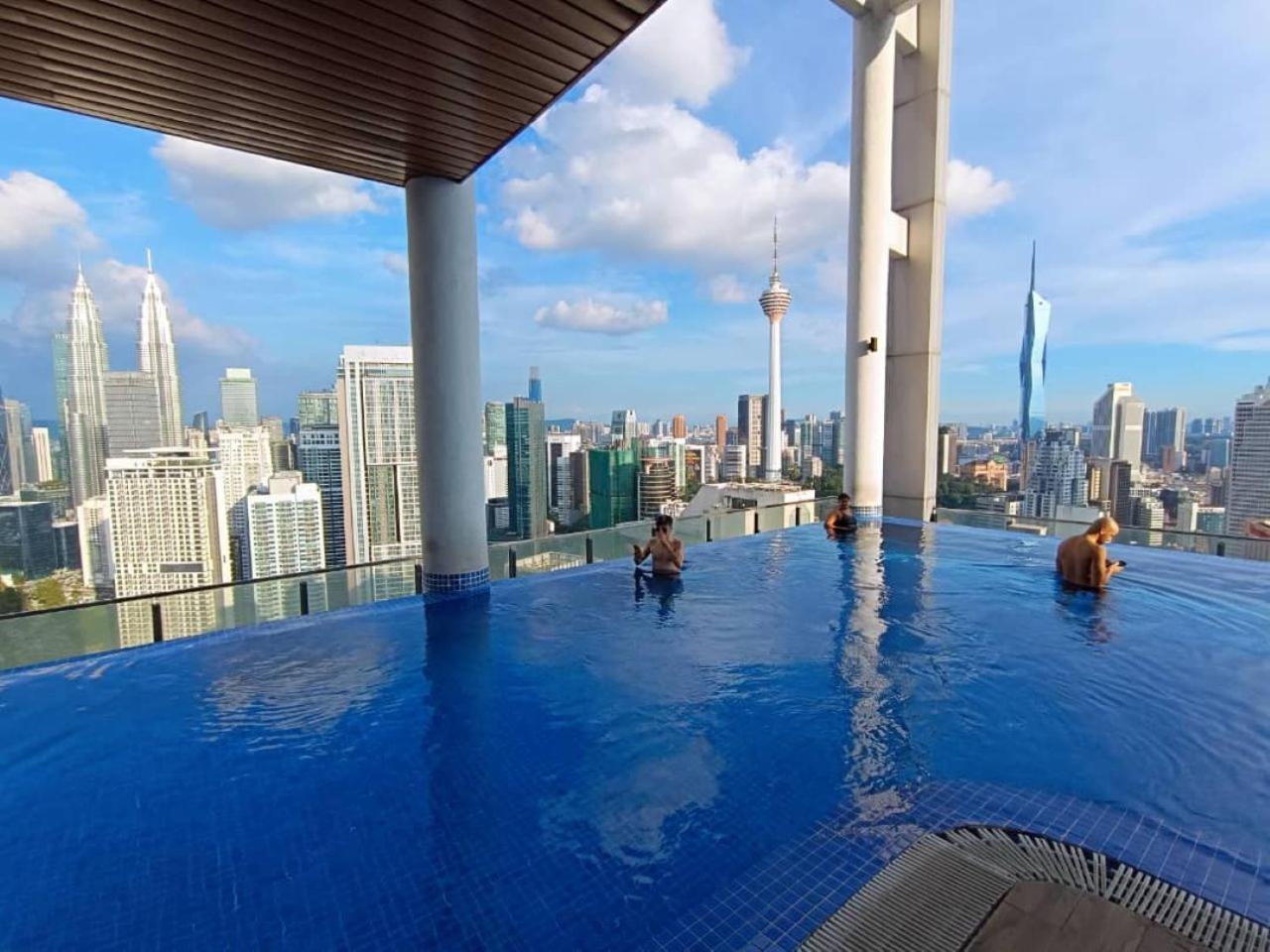 The Luxe Colony Klcc By Sky Pool Apartment Куала Лумпур Екстериор снимка
