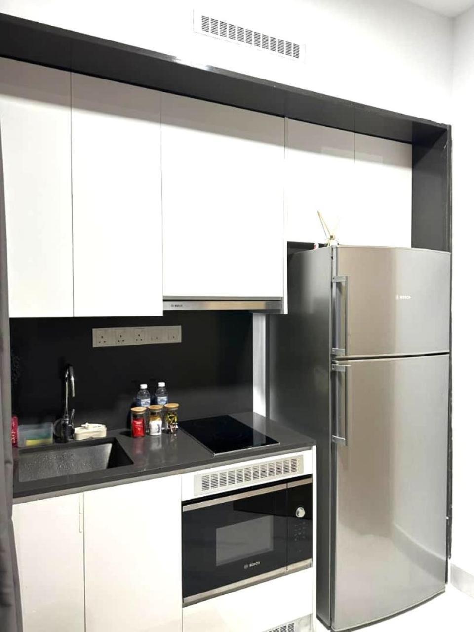 The Luxe Colony Klcc By Sky Pool Apartment Куала Лумпур Екстериор снимка